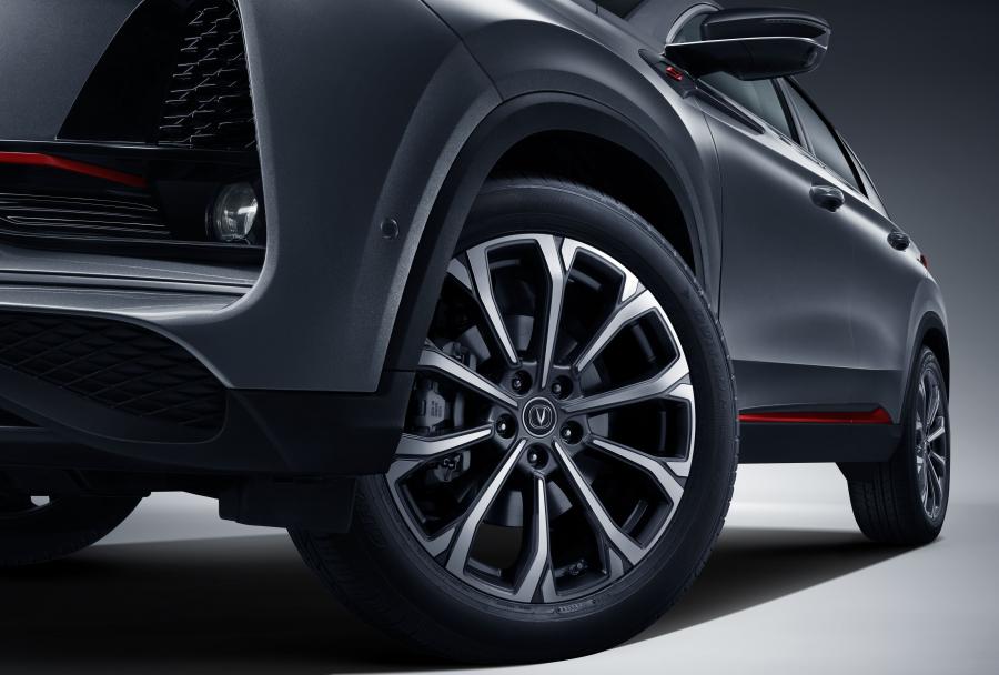Колеса ChangAn CS75 Plus S (S311) 2019 года  (фото 22 из 30)